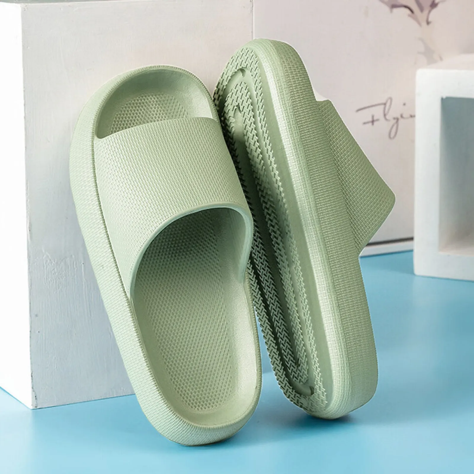 Anti-Slip Extra Soft Indoor PILLOW SLIDES Ultra-Soft Slippers Green 42-43