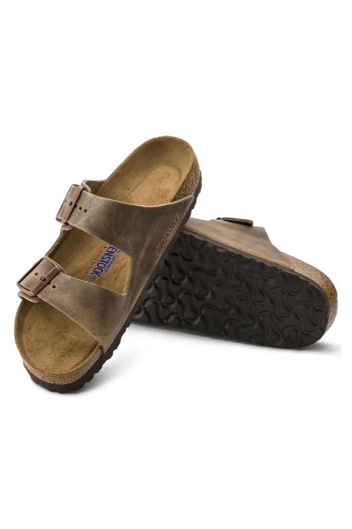 Birkenstock Arizona Soft Footbed Regular Width in Tobacco Brown
