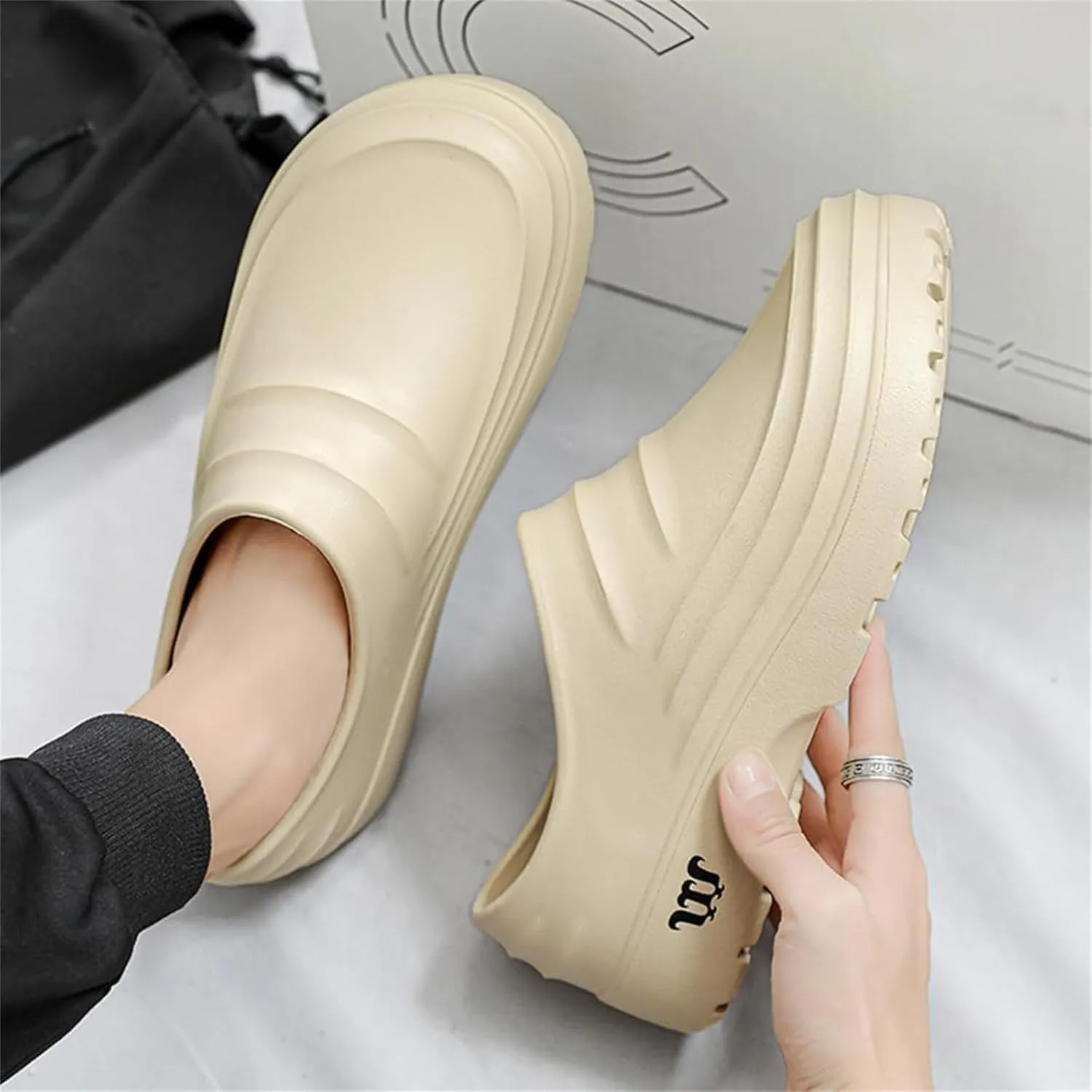 Chef Shoes for Men Women,Oil Resistant Waterproof Arch Support Clogs,Lightweight Breathable Kitchen Shoes Wide Toe Box Beach Slippers,Quick Dry Slip-on Garden Clogs with Removable Cushion Footbed