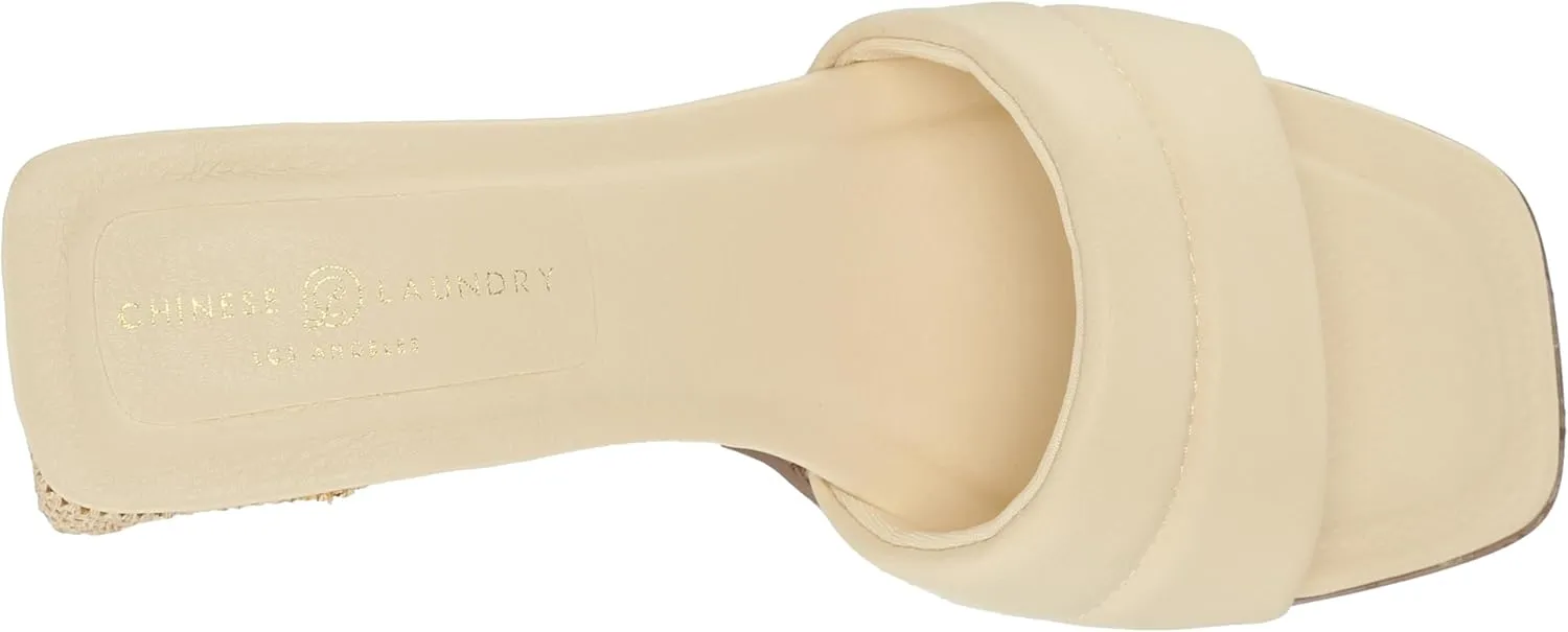 Chinese Laundry Women's Lucianna Sandal