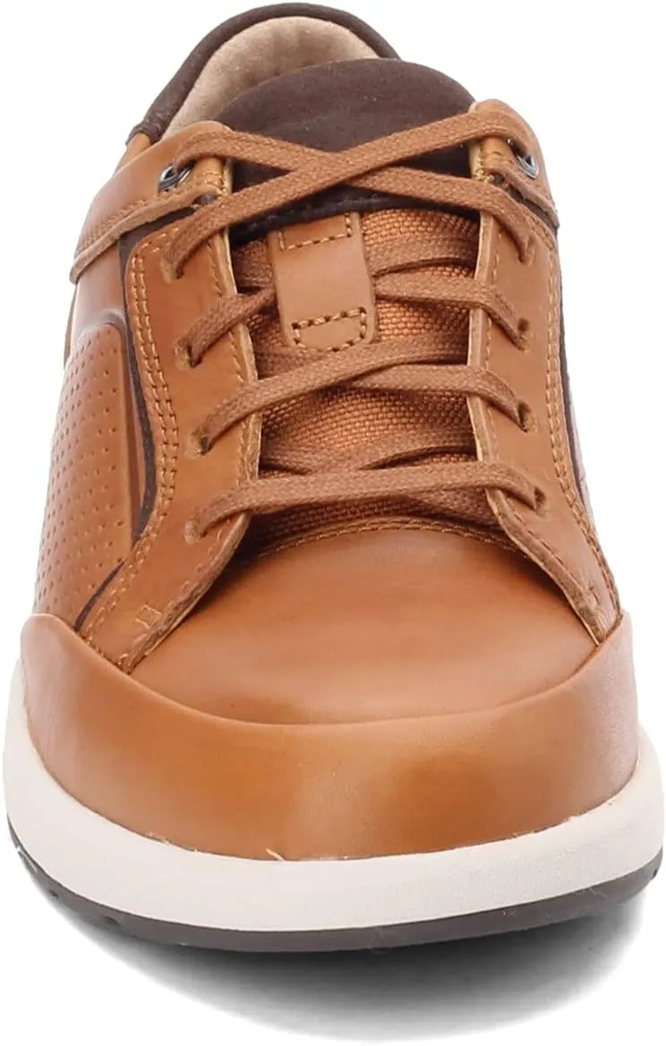 Clarks Men's Un Trail Form Sneaker