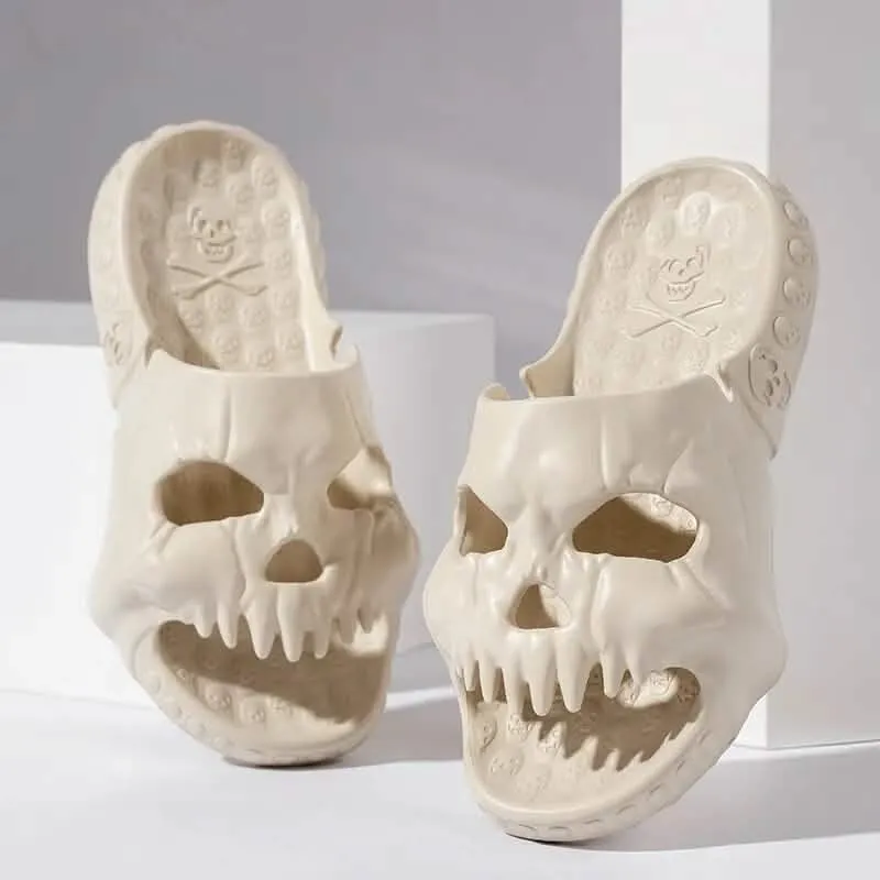ComfySkull©