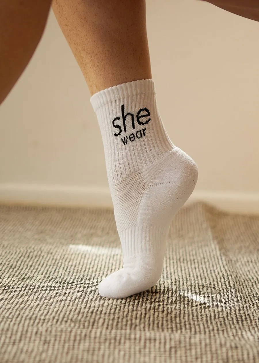 Cooldry performance quarter crew socks
