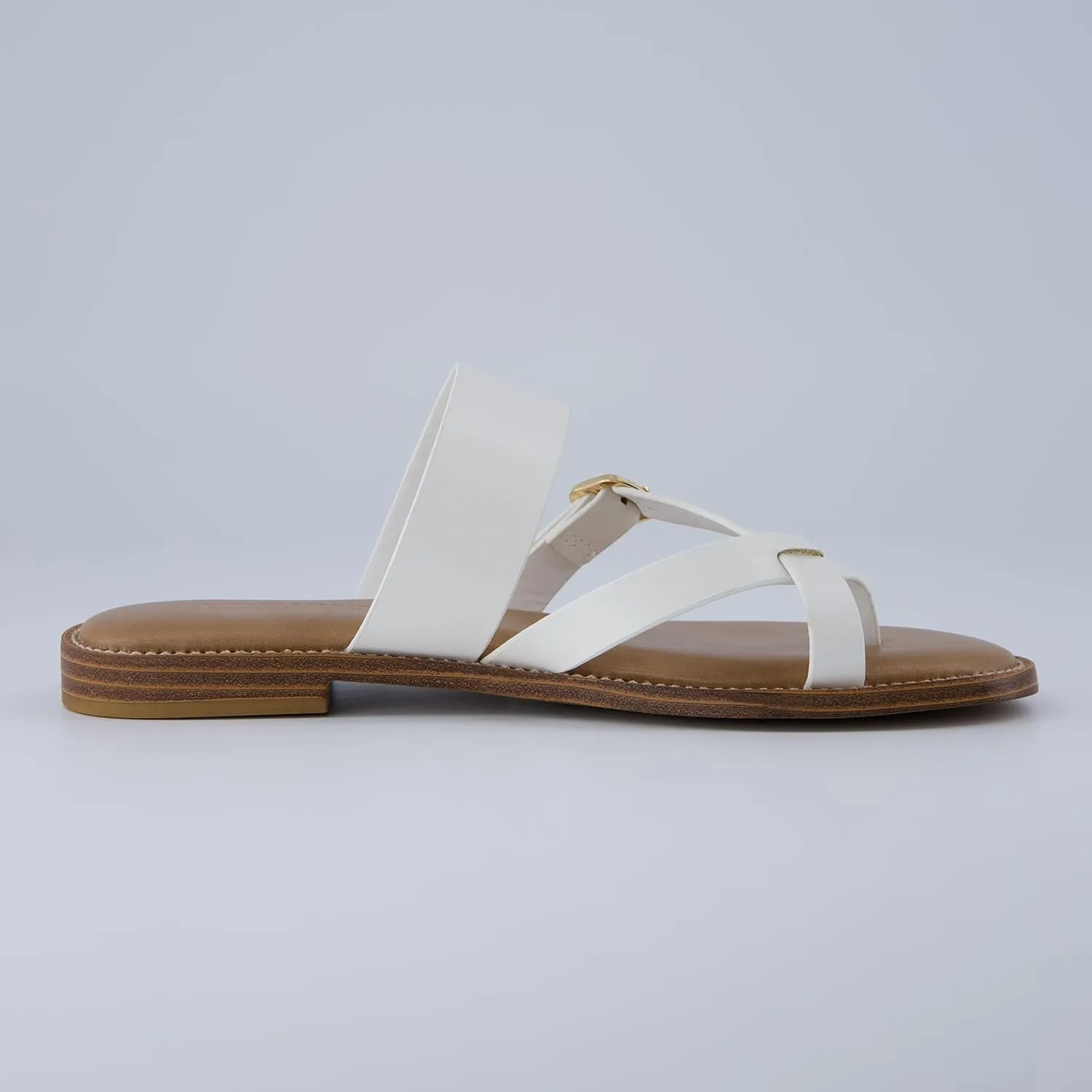 CUSHIONAIRE Laws Women’s Flat Sandal – Faux Leather Slip-On with Toe Loop, Adjustable Buckle & Cushioned Footbed