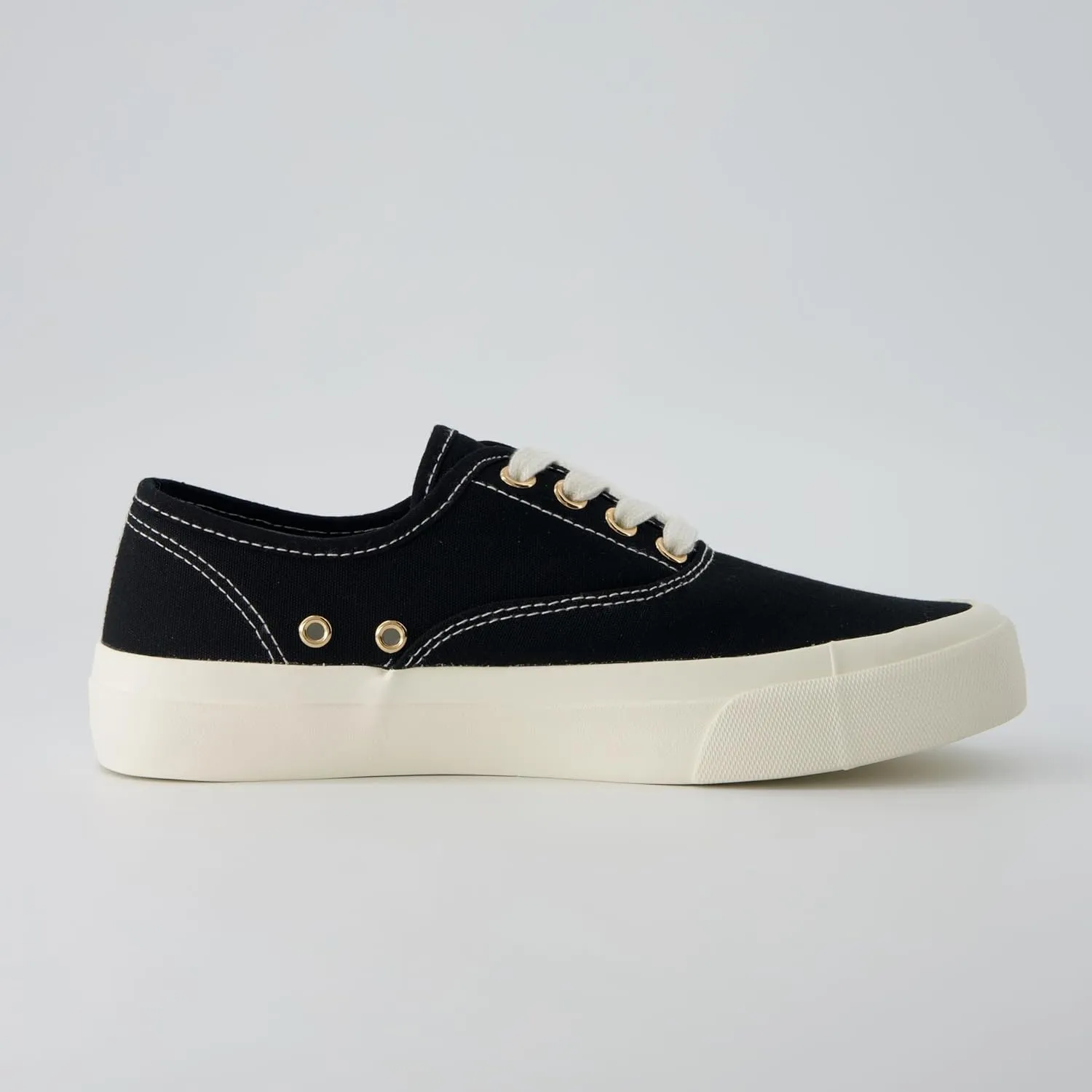 CUSHIONAIRE Women’s Freshman Canvas Lace-Up Sneaker with Memory Foam, Wide Widths Available | Casual Walking Shoes, Lightweight & Comfortable