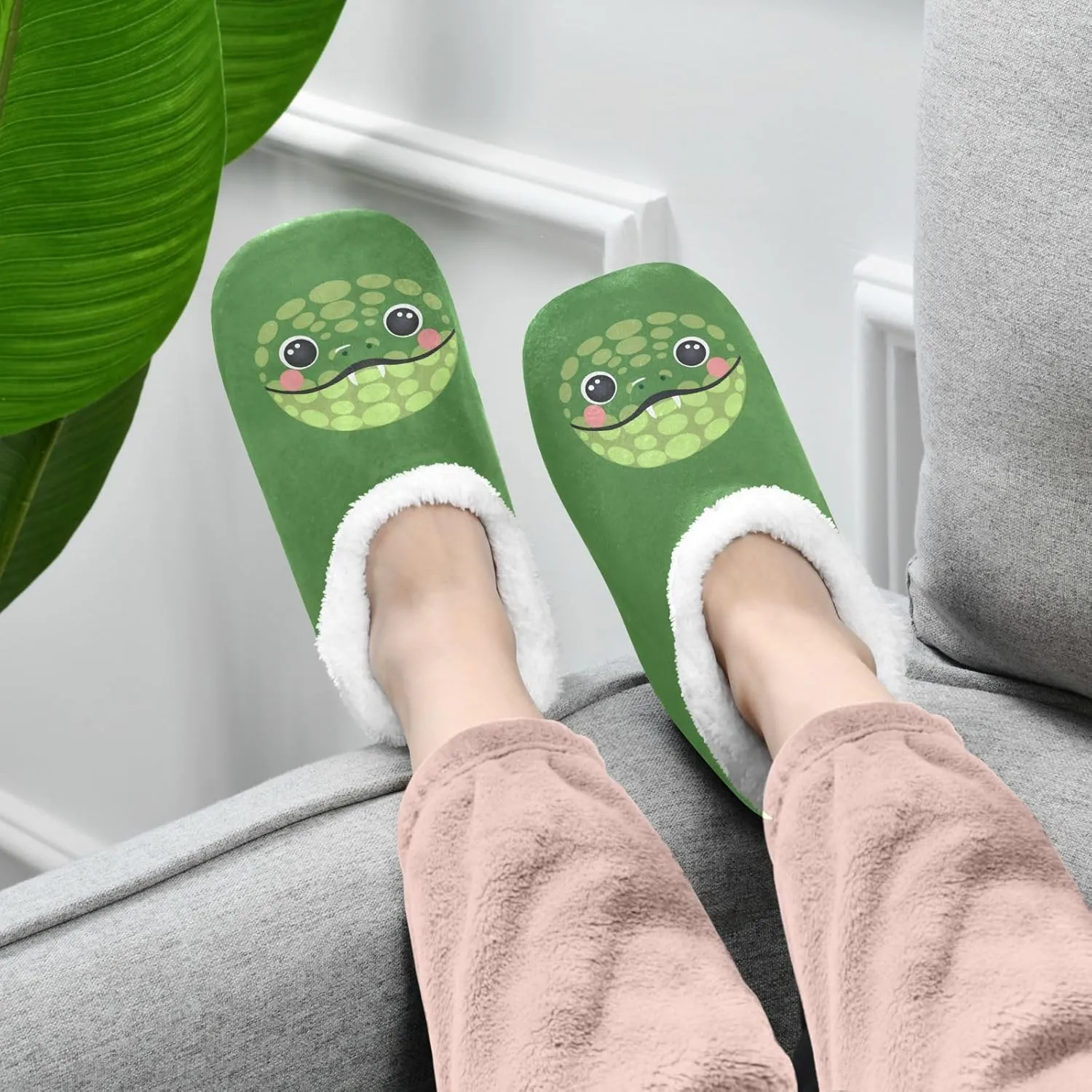 Cute Koala Bear Indoor House Slippers Spa Winter Slipper Home Slippers Soft Memory Foam Slipper Non Slip for Travel Hotel Bedroom Shoes M