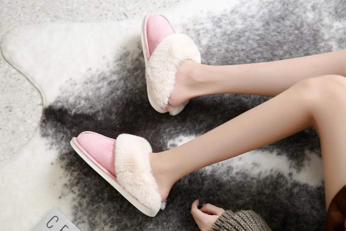 Epsion Womens Winter Warm Slipper Faux Fur Fluffy Slip-On House Slippers Suede Plush Lined/Anti-Skid Sole Indoor Outdoor
