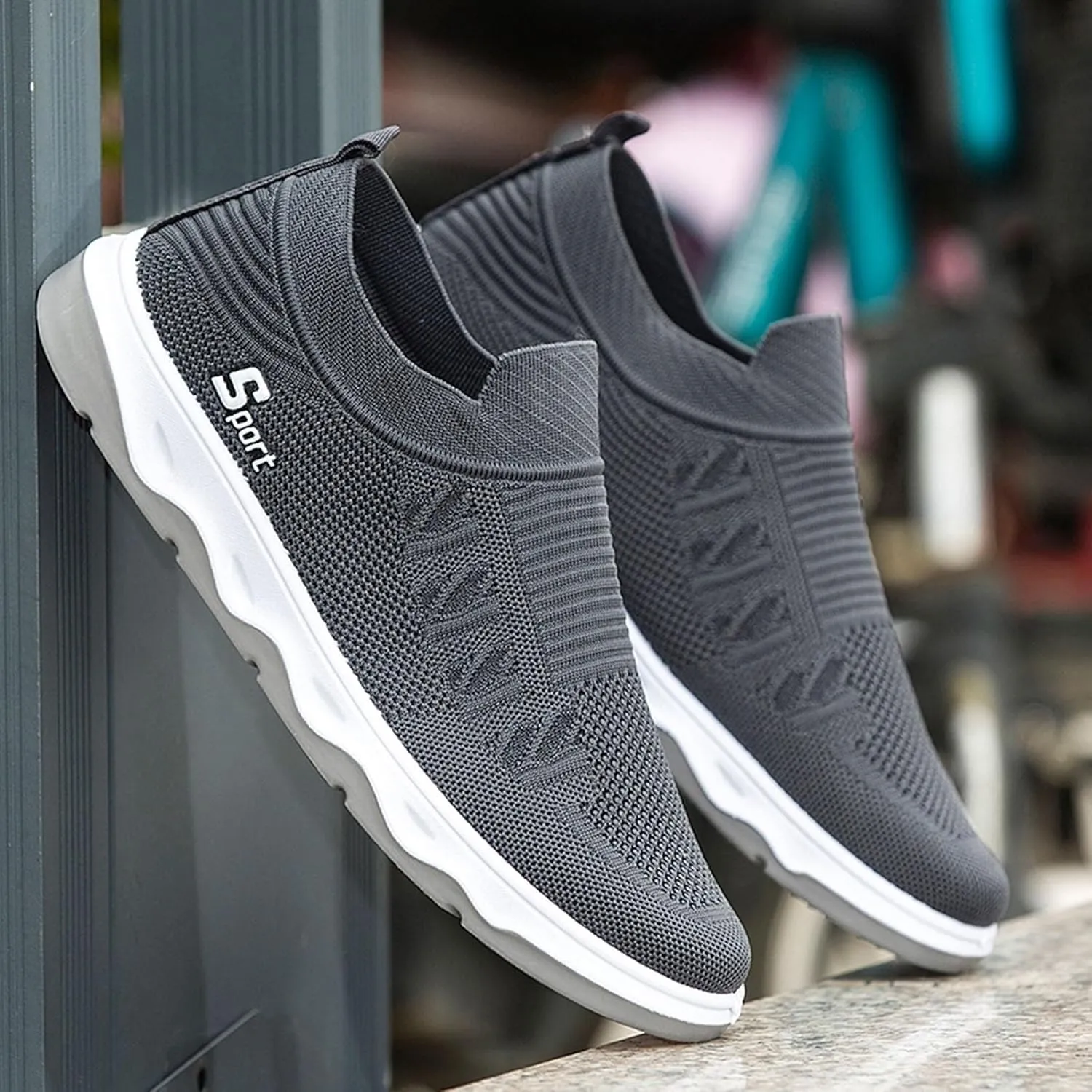 Fashion Sneakers Comfortable Men Shoes Flat Soled Casual Shoes Breathable Hollow Mesh Slip On Soft Soled Casual