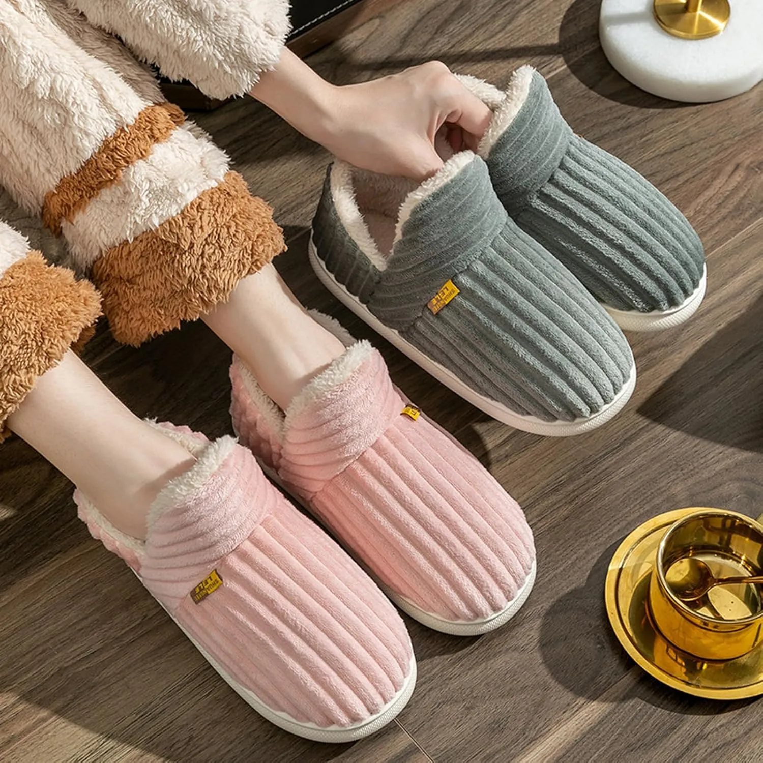 FETNHU Pluffi The Cozy & Stylish Slipper, Pluffi Slipper Booties for Women Men, Pluffi Shoes, Winter Warm Plush Slippers (Brown,Women4.5-5.5/Men3.5-4.5)
