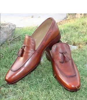 Handmade Brown Leather Moccasins for Men with Tassel Detail