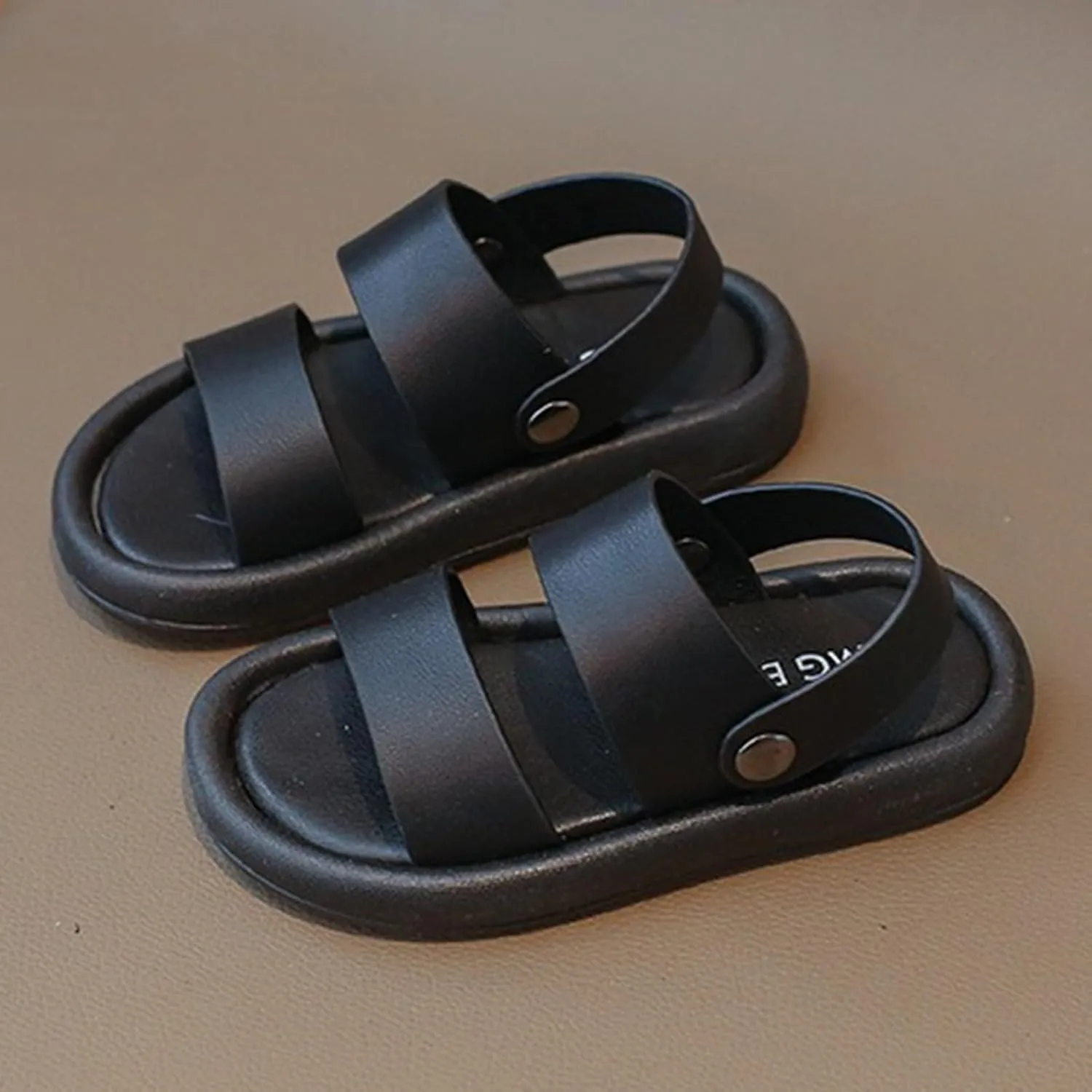 IWIHMIV Toddler Leather Sandals Boys Girls Open Toe Summer Outdoor Lightweight Non Slip Soft Bottom Athletic Sport Sandals