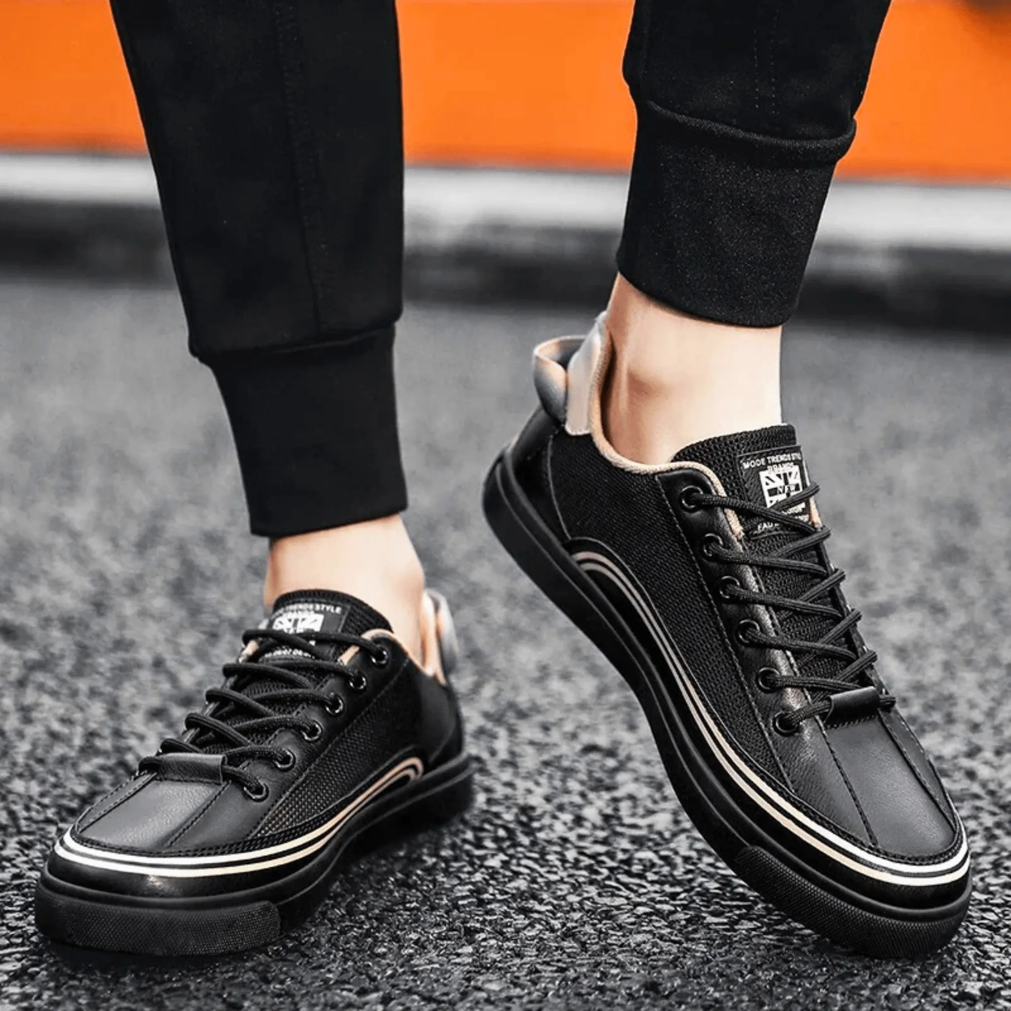 Kensington Aero Sneaker