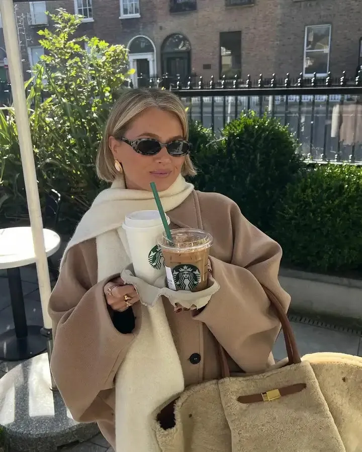 Laura - Oversized Wool Coat