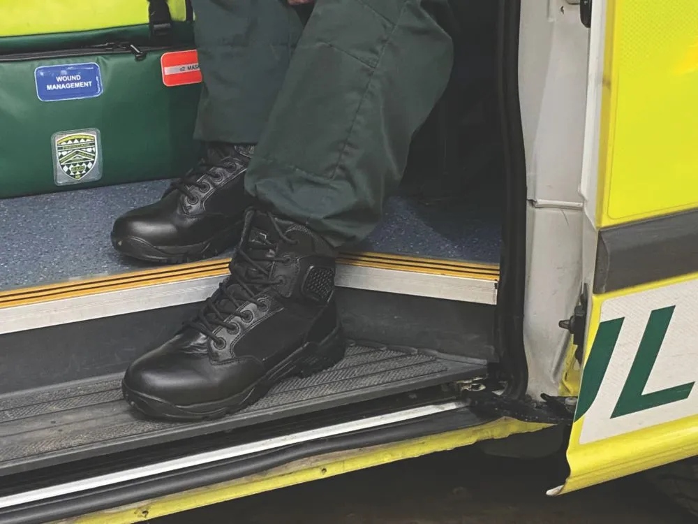 Magnum Strike Force 6.0 Non Safety Boots