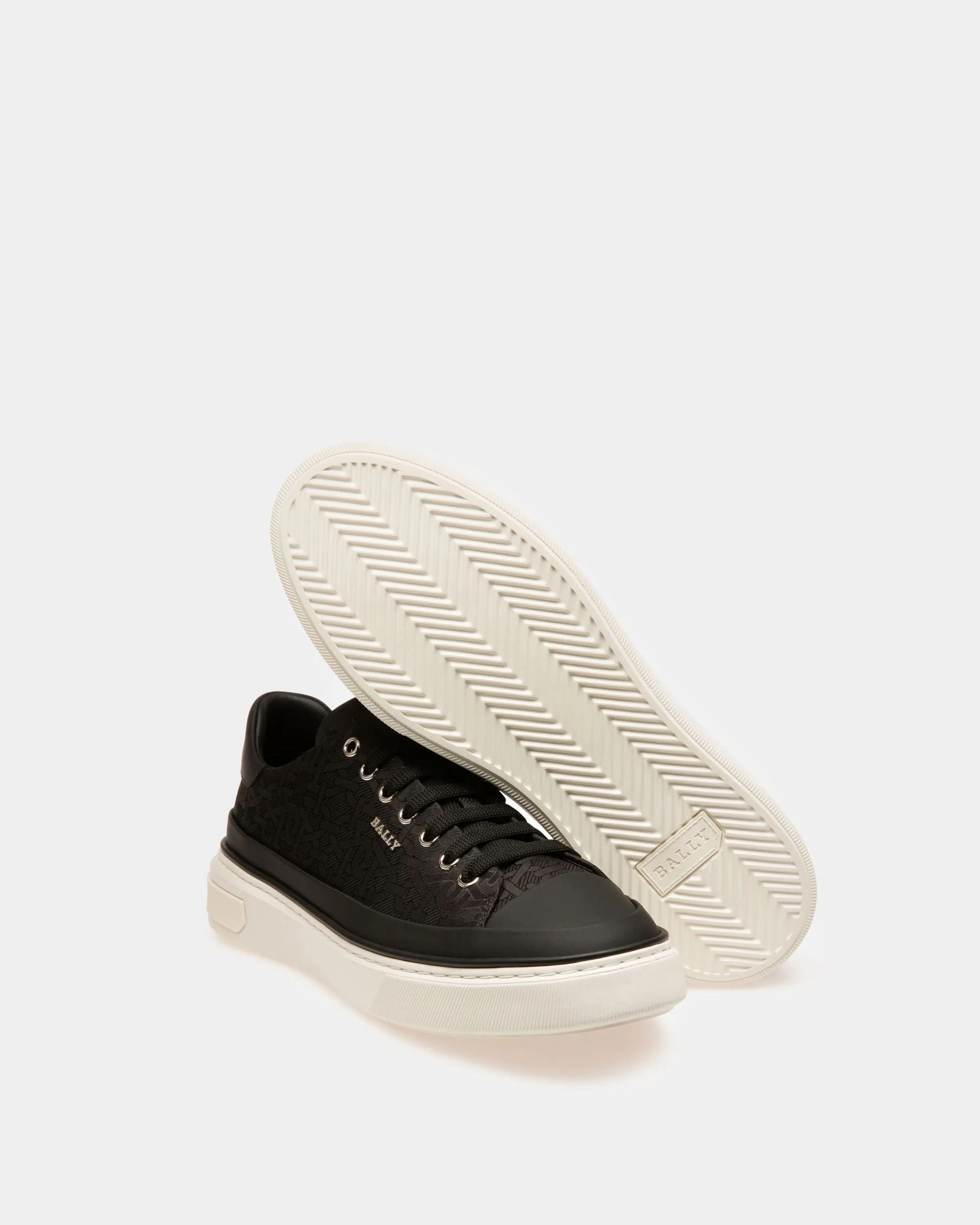 Maily Fabric Sneakers In Black