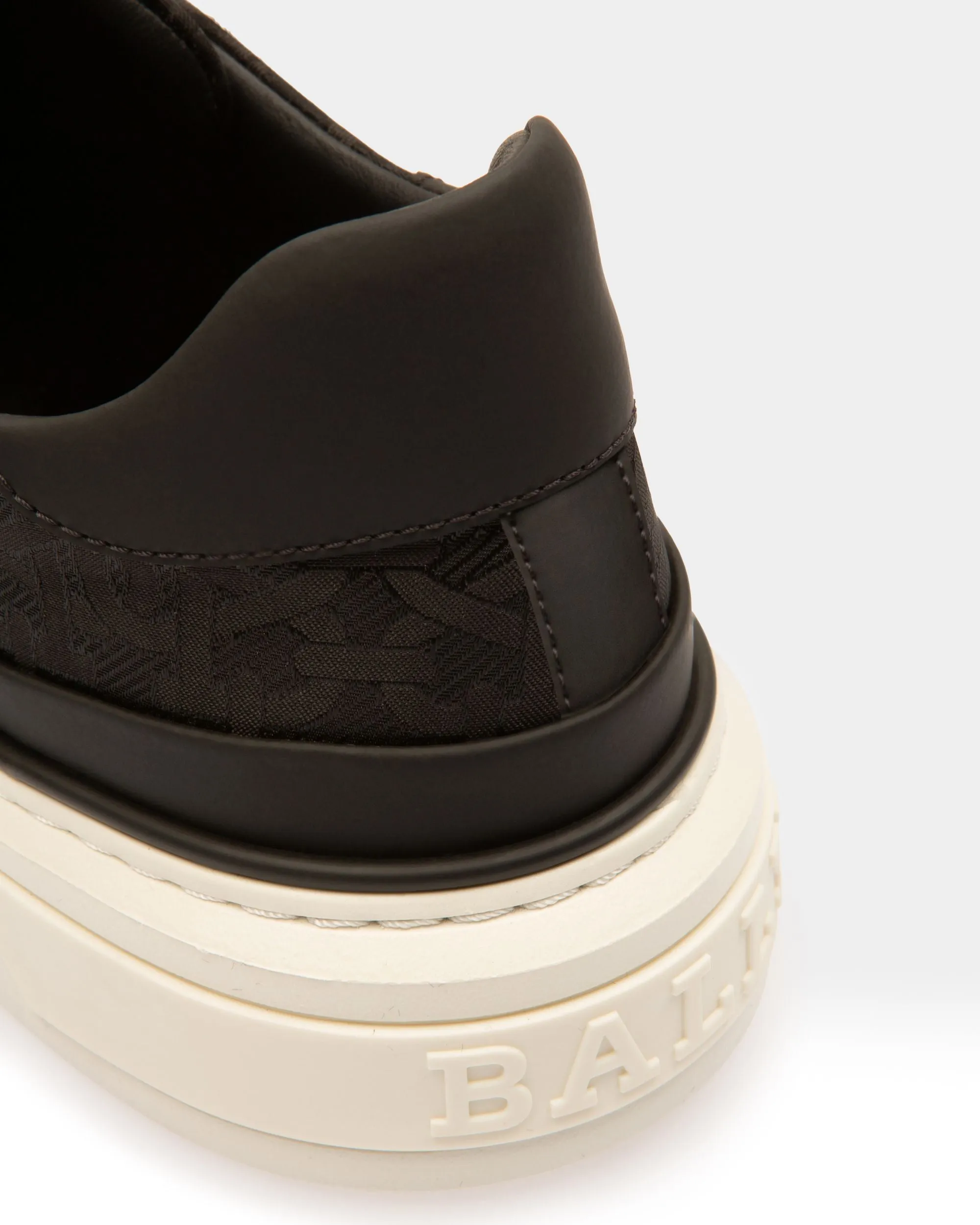 Maily Fabric Sneakers In Black
