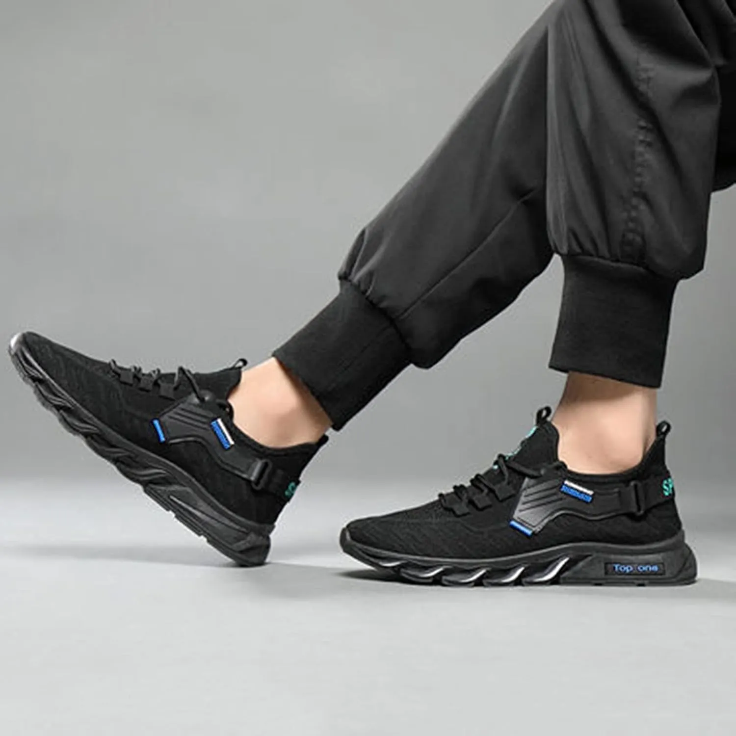 Men's Comfortable Stretch Workout Shoes Casual Sneaker Mesh Breathable Walking Shoe Wide Walking Shoes for Men