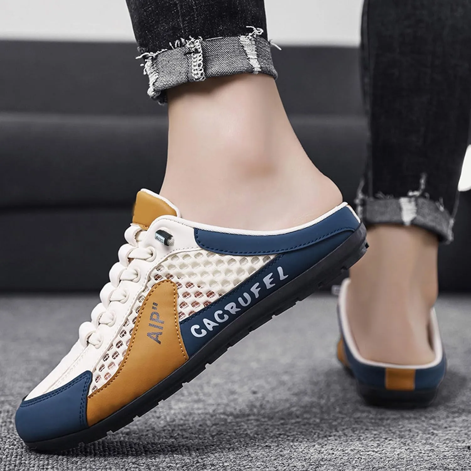 Men's Slip On Slippers Round Toe Full Covered Slippers Breathable Mesh Versatile Casual Shoes Walking Slides