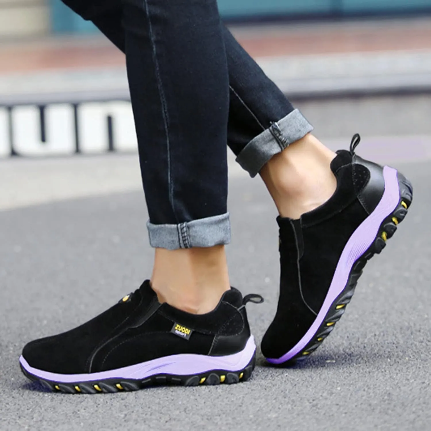 Men's Solid Color Round Toe Running Walking Sports Walking Slip On Shoes Mens Running Shoes Men's Athletic Sneaker New