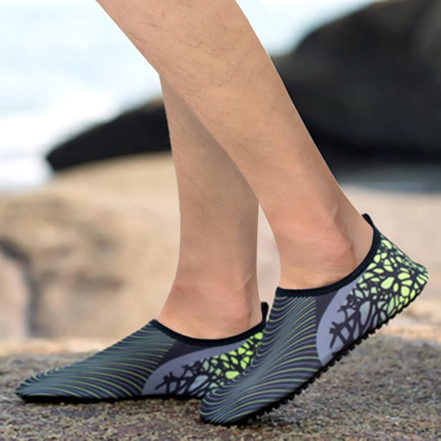 Mens Womens Quick Dry Water Shoes Barefoot Aqua Swim Beach Pool Surf Hiking Kayaking Boating Diving Yoga Outdoor Sport Shoes Lightweight