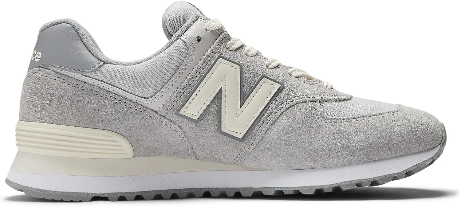 New Balance Women's 574 V2 Essential Sneaker