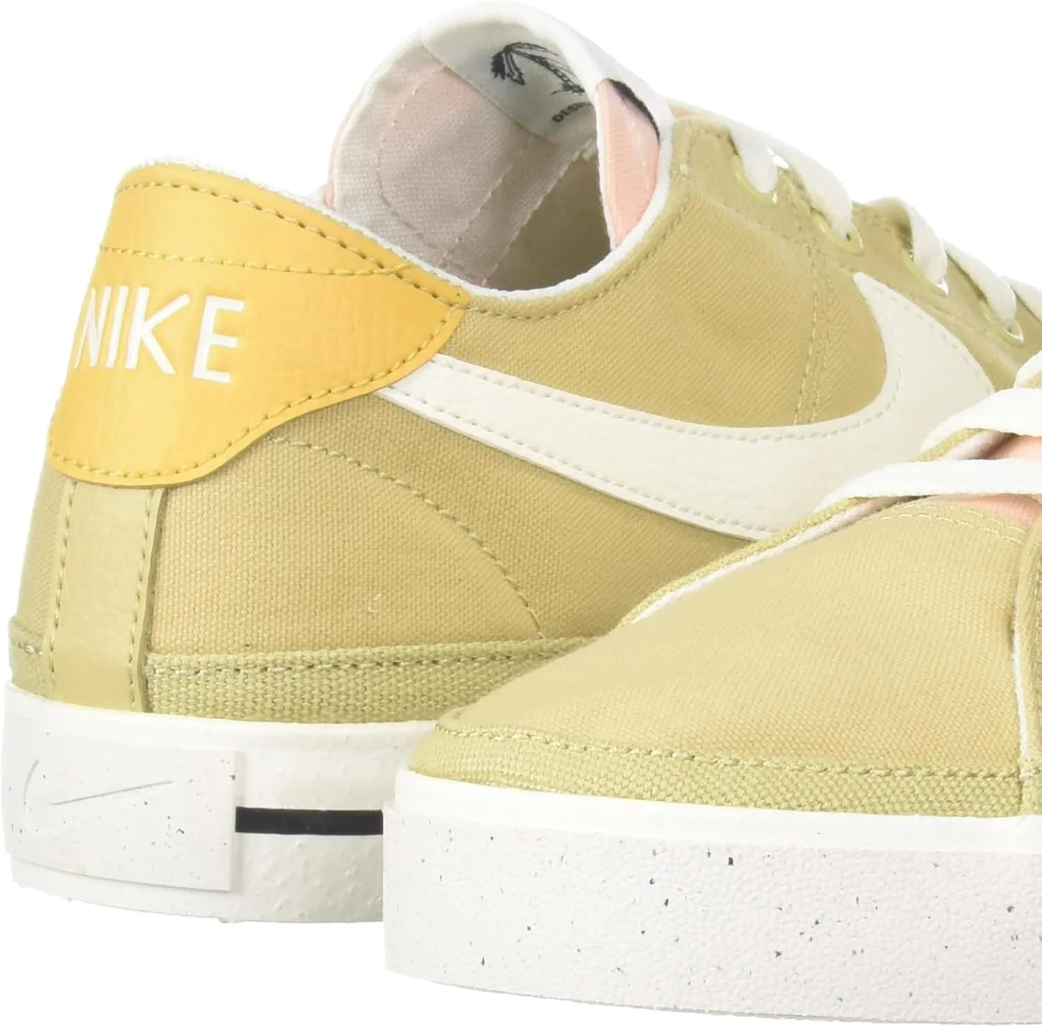 NIKE Men's Sneaker Slipper, 9 AU