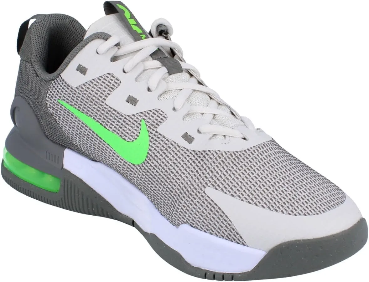 Nike Men's Sneaker