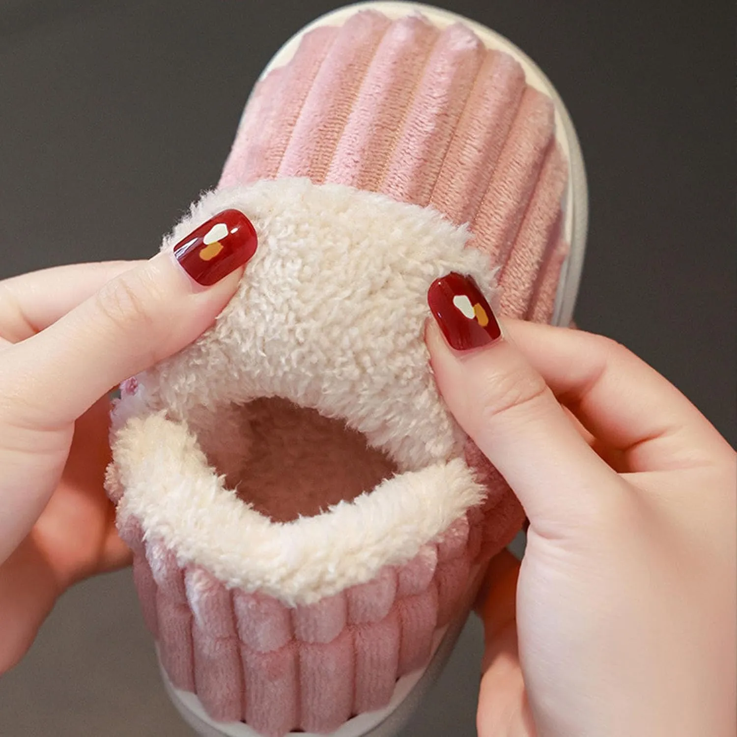 Pluffi Slipper Booties Kids, Winter Fuzzy Plush Warm Cute Non-Slip Thick-Soled Cozy Stylish Children House Shoes For Boys And Girls
