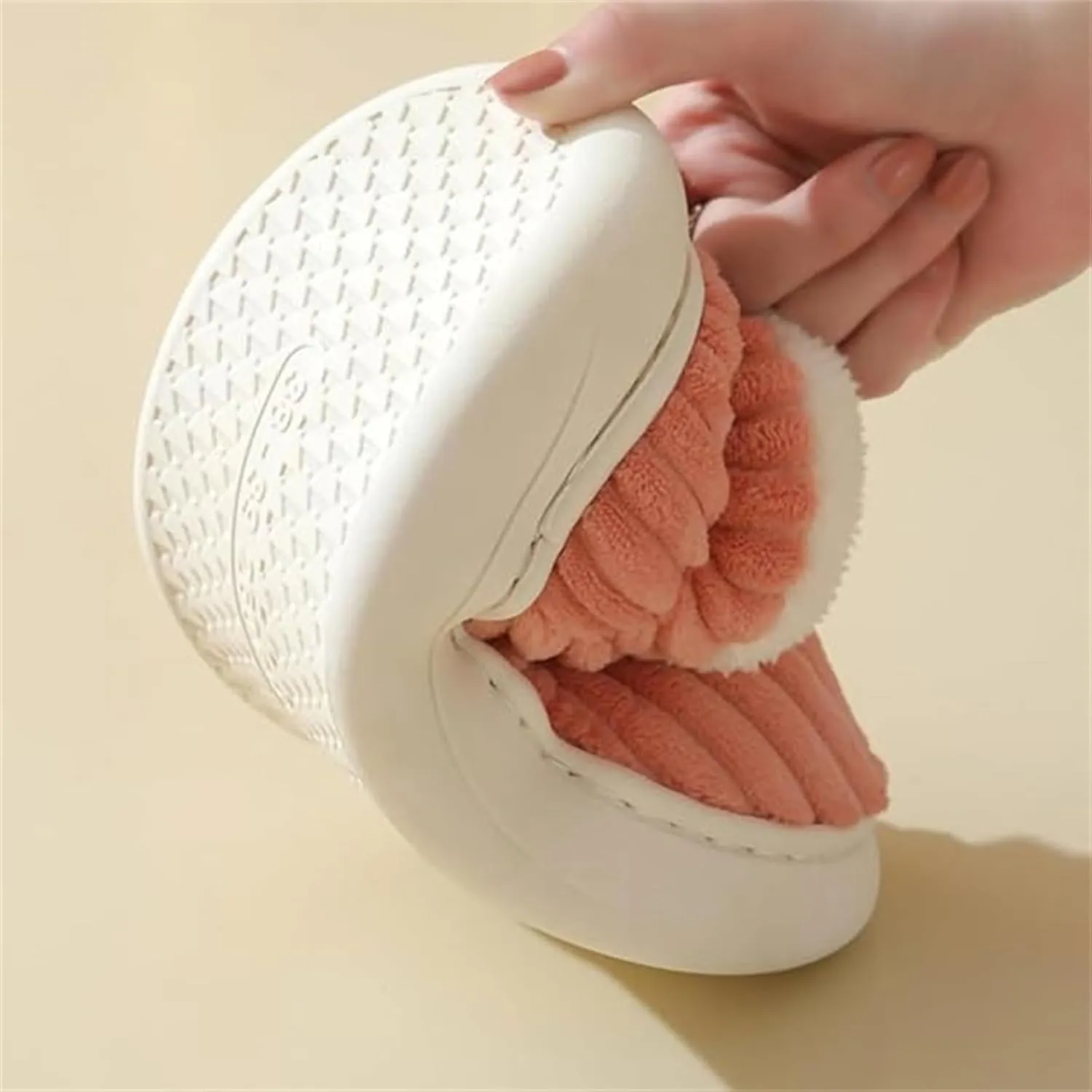 Pluffi Slipper Booties, Pluffi The Cozy & Stylish Slipper, Warm Plush Lining Slippers for Women and Men
