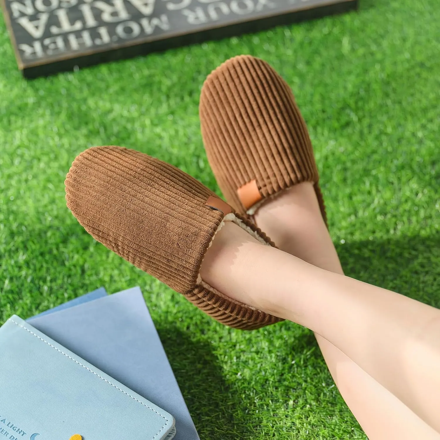 QIGEGE Women’s Soft Full Slippers Memory Foam House Bedroom Corduroy Lightweight House Shoes Cozy Loafer Slide Comfy Trendy Gift Slippers