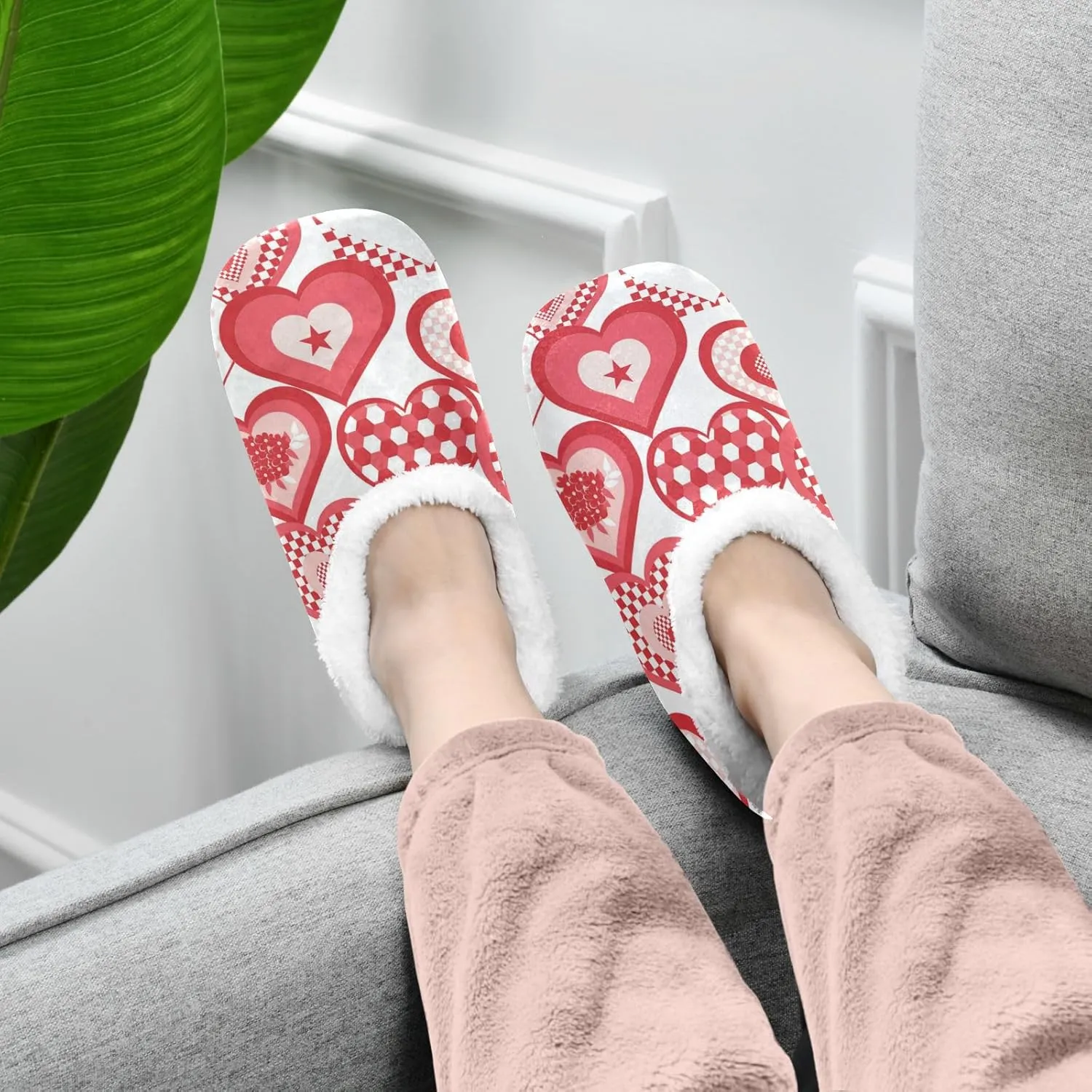 Red Hearts Flowers Indoor House Slippers Spa Winter Slipper Home Slippers Soft Memory Foam Slipper Non Slip for Travel Hotel Bedroom Shoes M