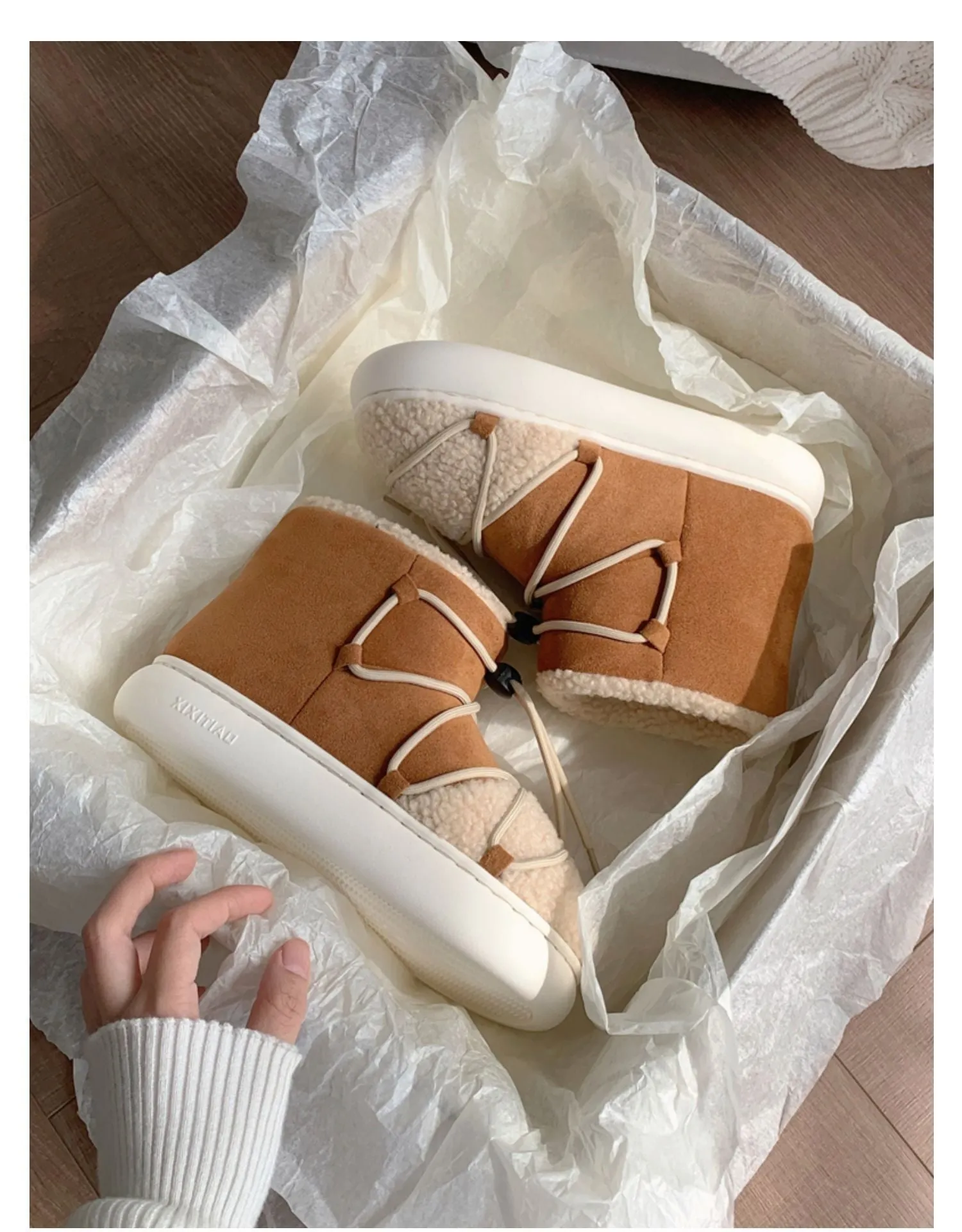 Retro Lace Up Bread Shoes