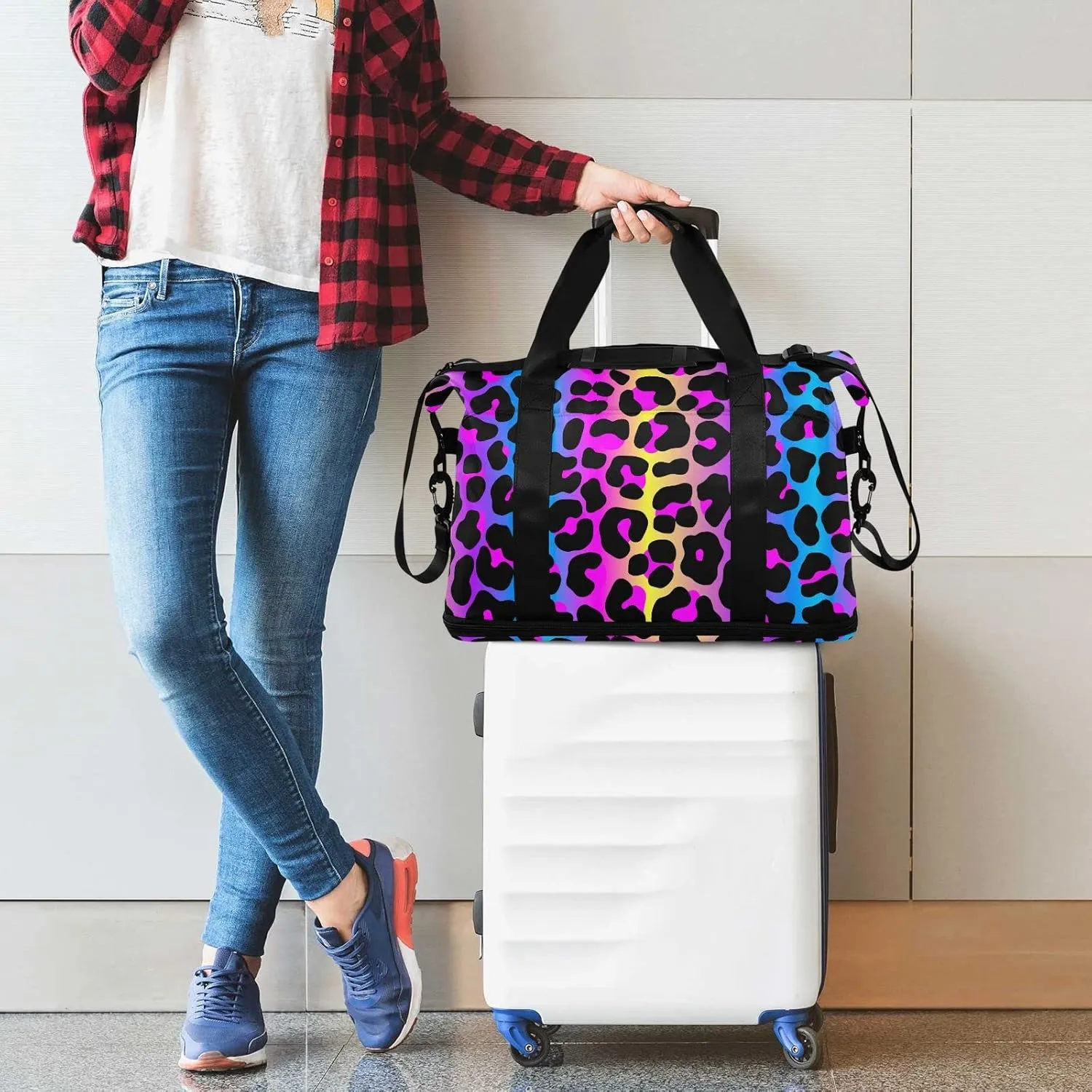 senya Weekender Bag for Women, Leopard Print Cheetah Neon Gradient Gym Sports Duffle Travel Tote with Toiletry Shoes Compartment Dry/Wet Separation Swim Bag