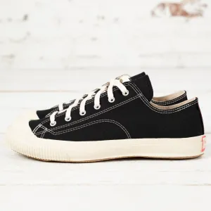 Shell Cap Low Sneaker Kuro/Off White