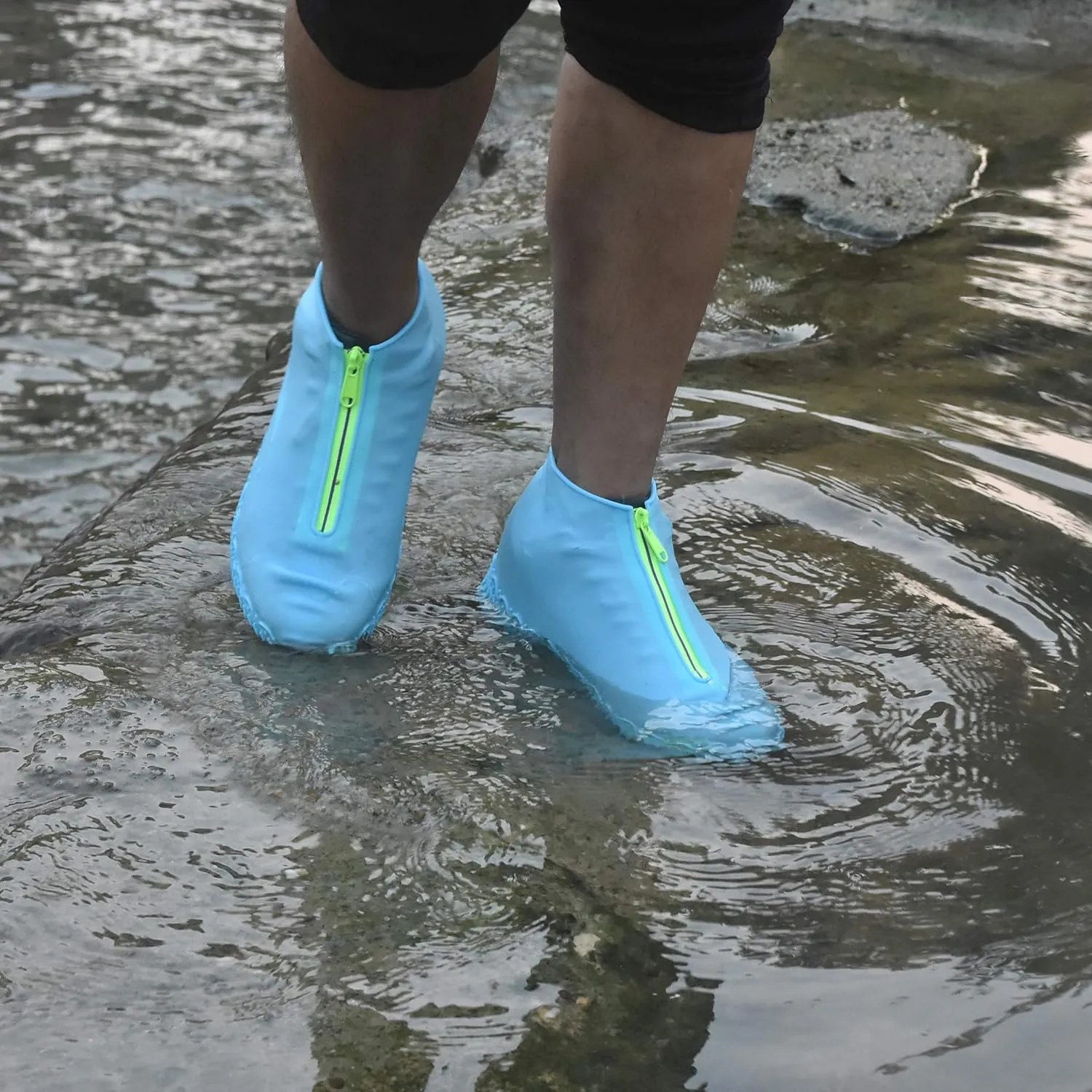 Shoe Covers Waterproof Reusable Foldable Not-Slip Rain Shoe Covers with Zipper,Shoe Protectors Overshoes Rain Galoshes for Kids Men and Women