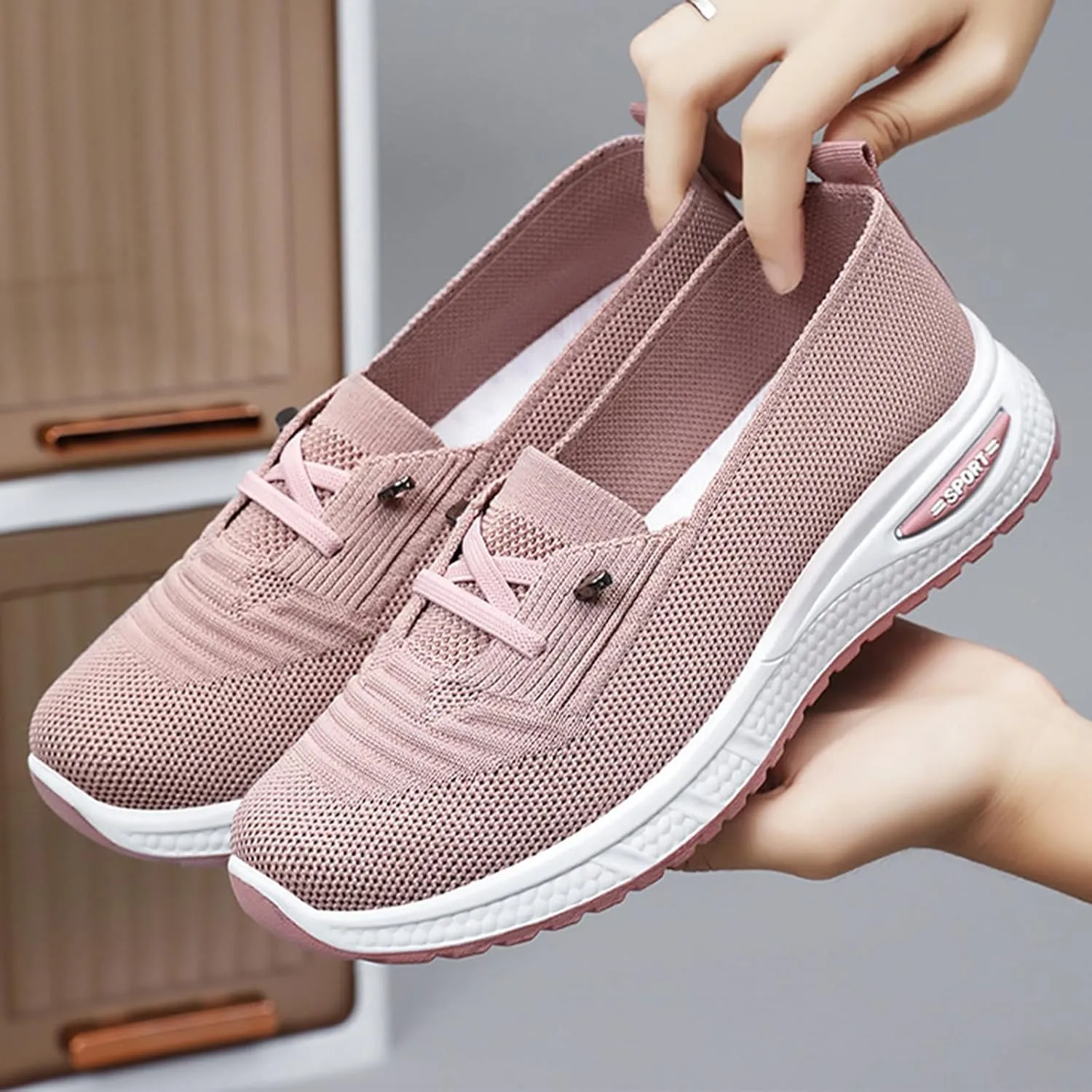 Slip On Orthopedic Sneakers Women Breathable Mesh Knitted Woven Low Top Walking Shoes Lightweight Wide Width Soft Sole Arch Support Non-Slip Shoes