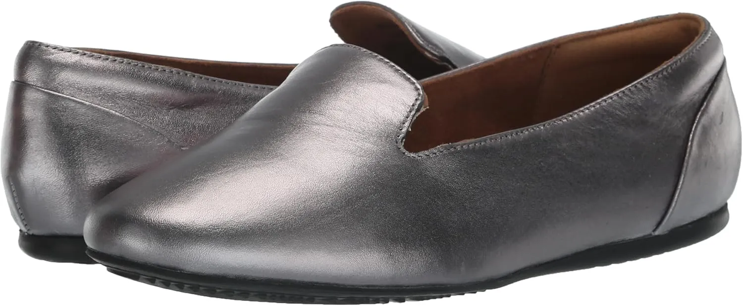 SoftWalk Women's Shelby Loafer Flat