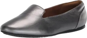 SoftWalk Women's Shelby Loafer Flat