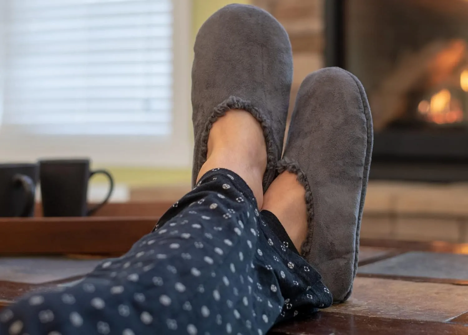 Solid Tone Mens Plush Lined Cozy Non Slip Indoor Soft Slipper