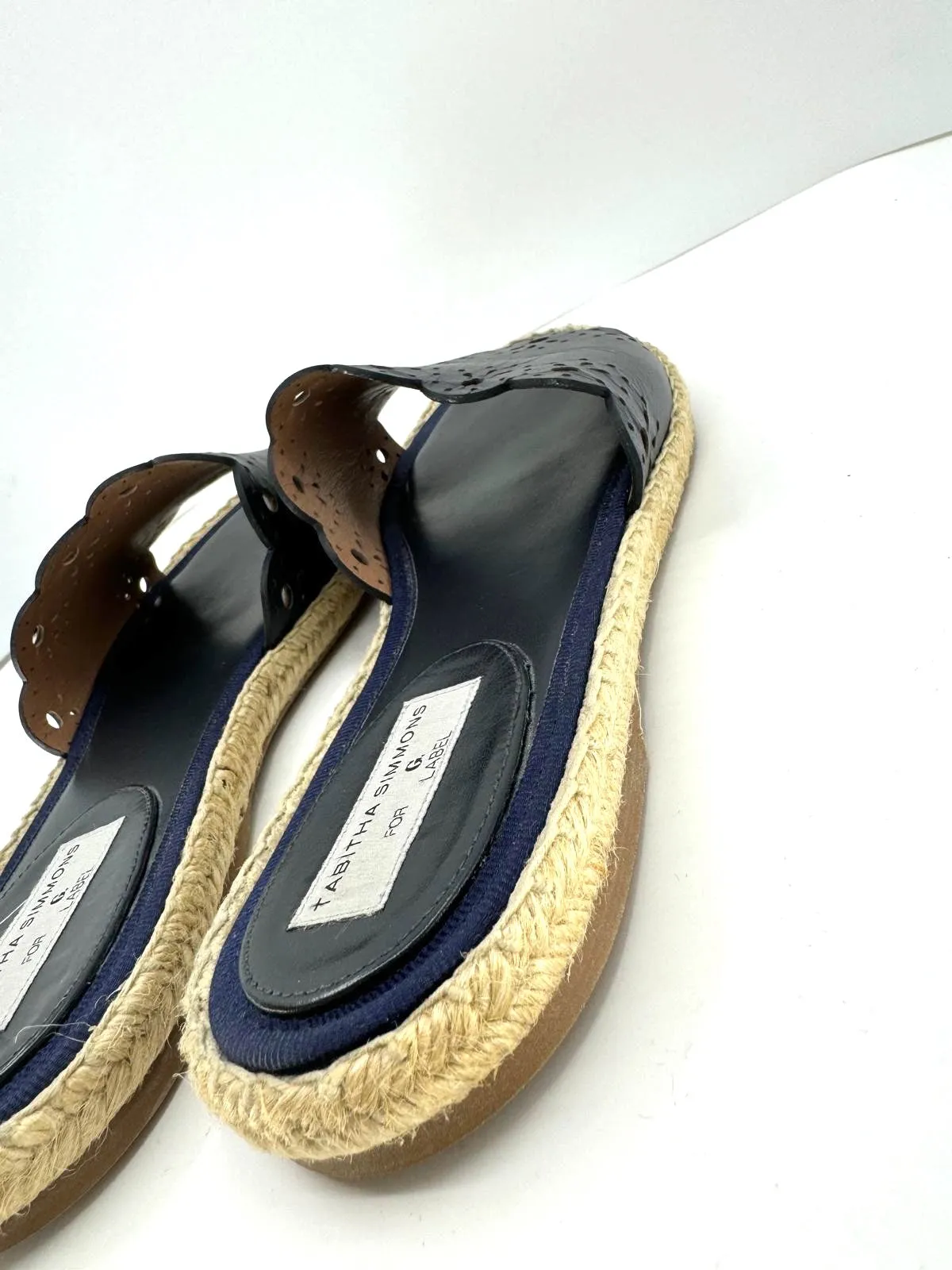 TABITHA SIMMONS G. LABEL LASER CUT LEATHER BOBBIN SLIDES