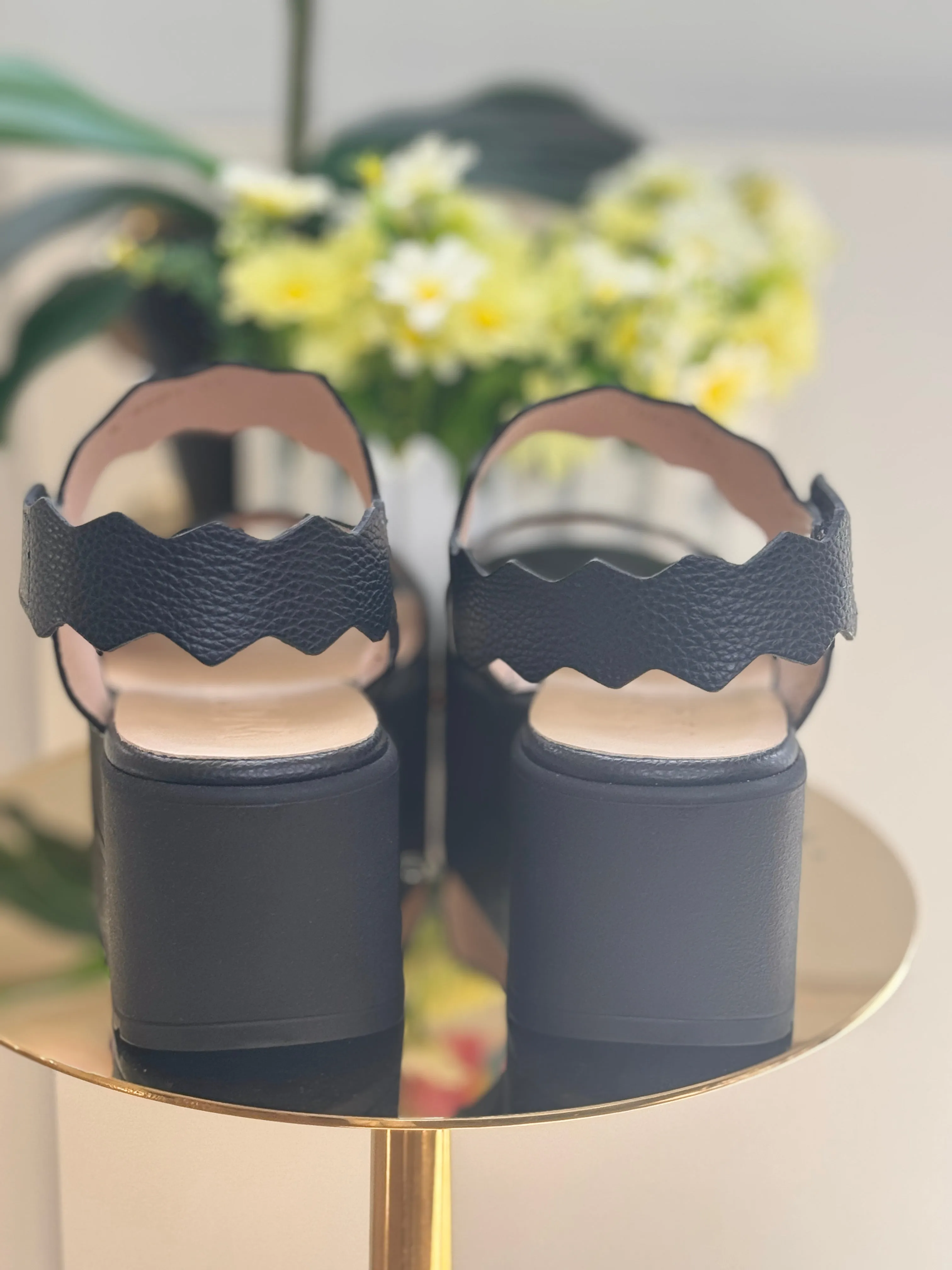Tessa  Sandal