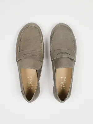 The Unlined Penny Loafer in Graphite