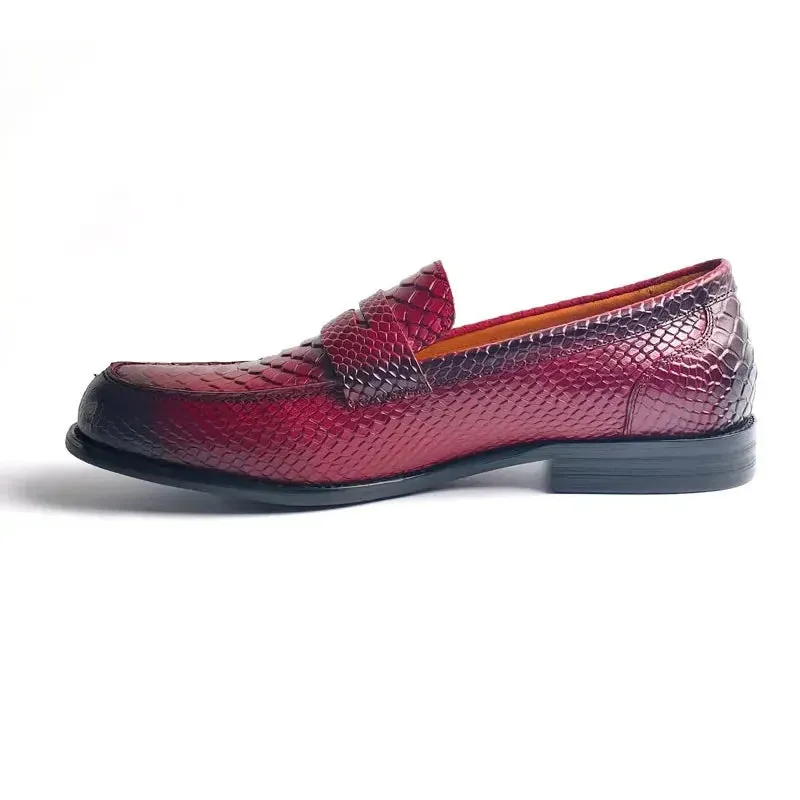 TREKHE | Essential Snake-Pattern Loafer – Genuine Cowhide Leather, Lightweight & Breathable