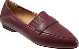 Trotters Women's Emotion Loafer Flat