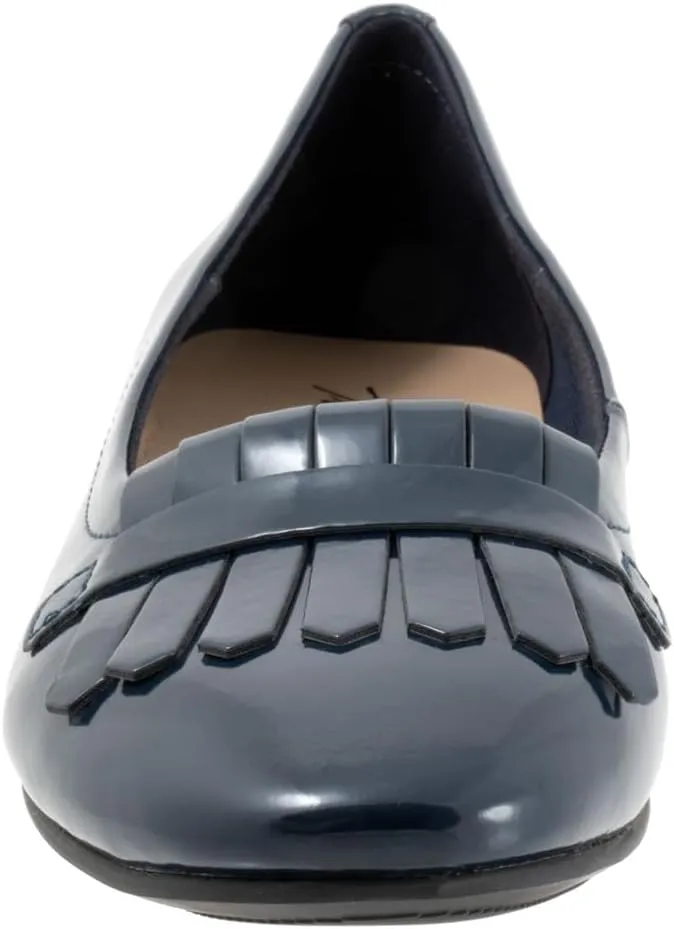 Trotters Women's Greyson Loafer