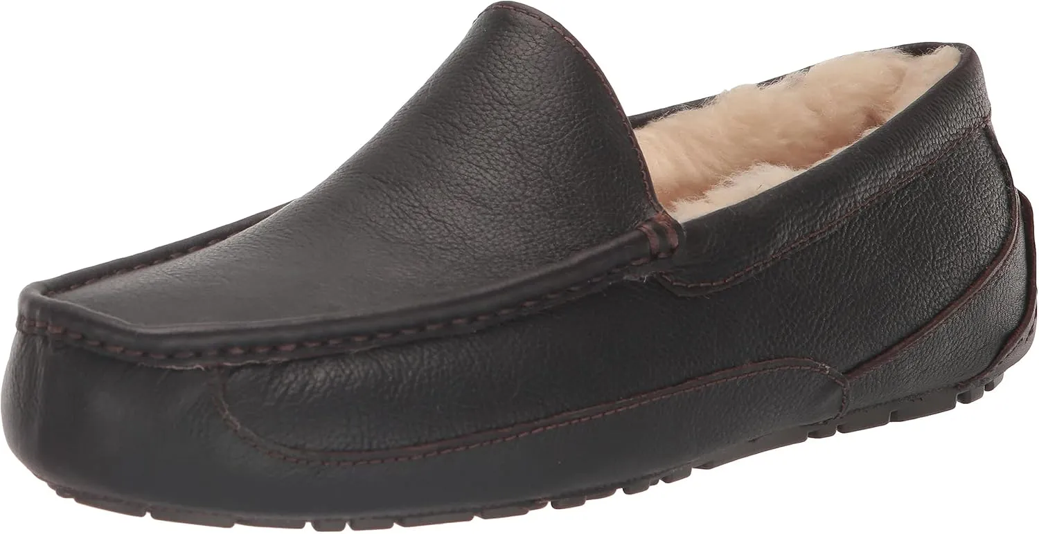 UGG Men's Ascot Slipper