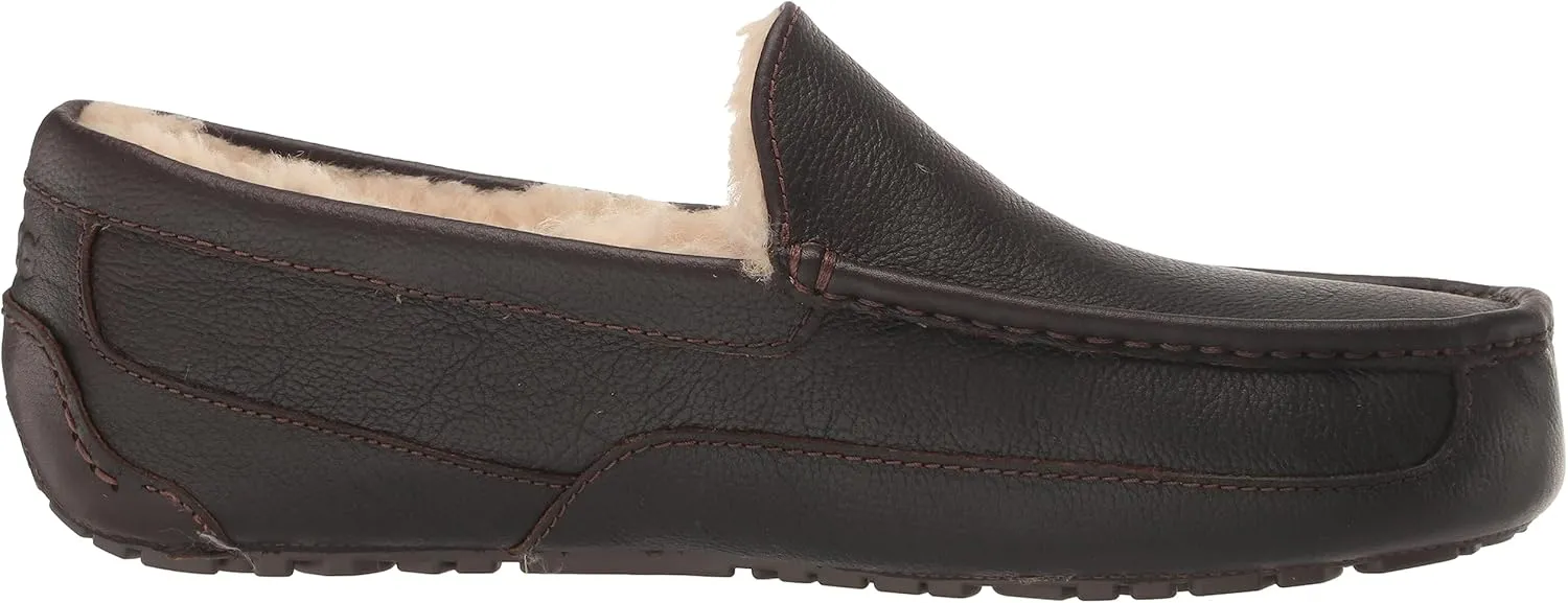 UGG Men's Ascot Slipper
