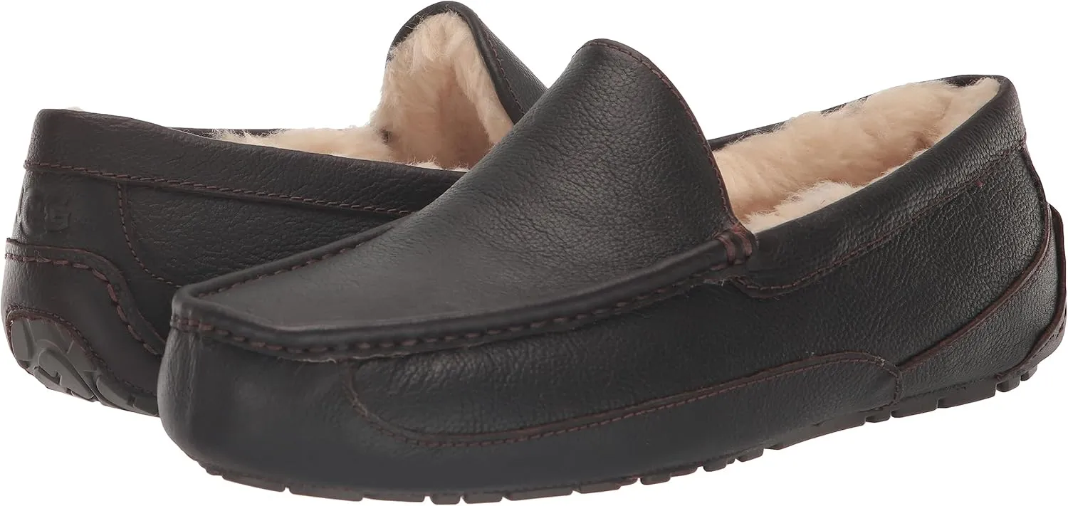 UGG Men's Ascot Slipper