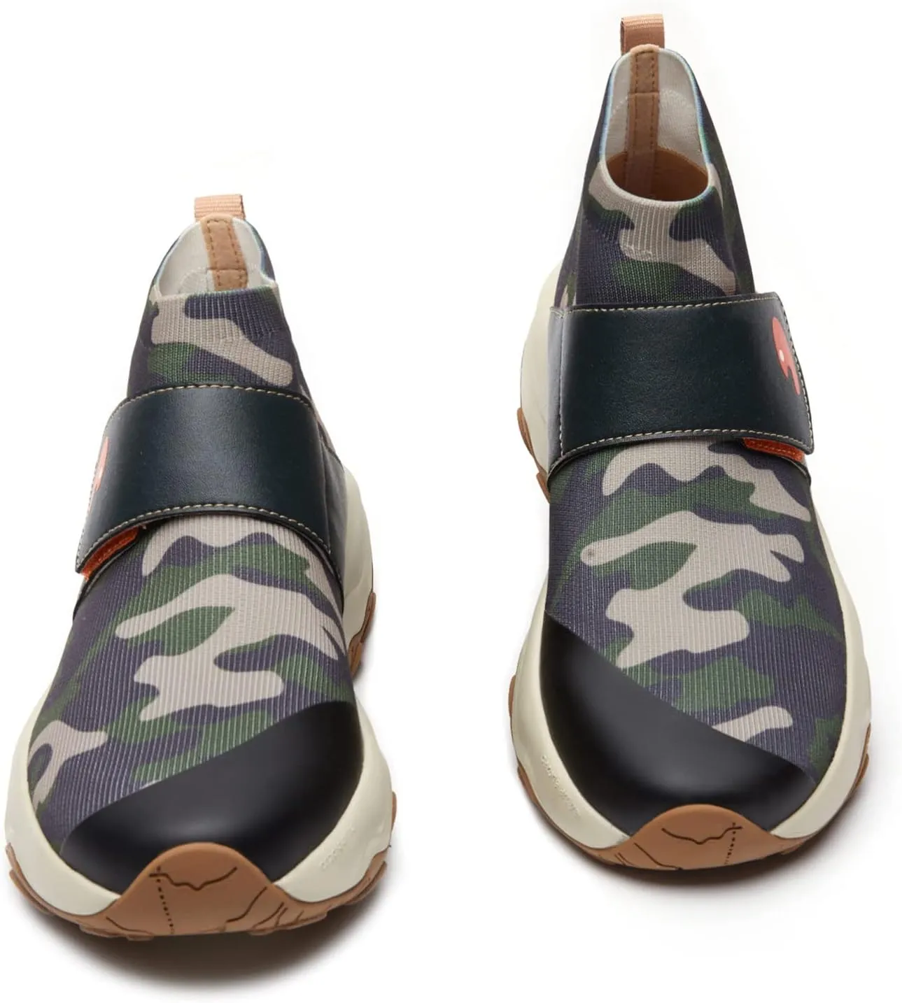 UIN Men's Walking Travel Shoes Slip On Outdoor Non-Slip Lightweight Comfort Hiking Sneaker Cazorla