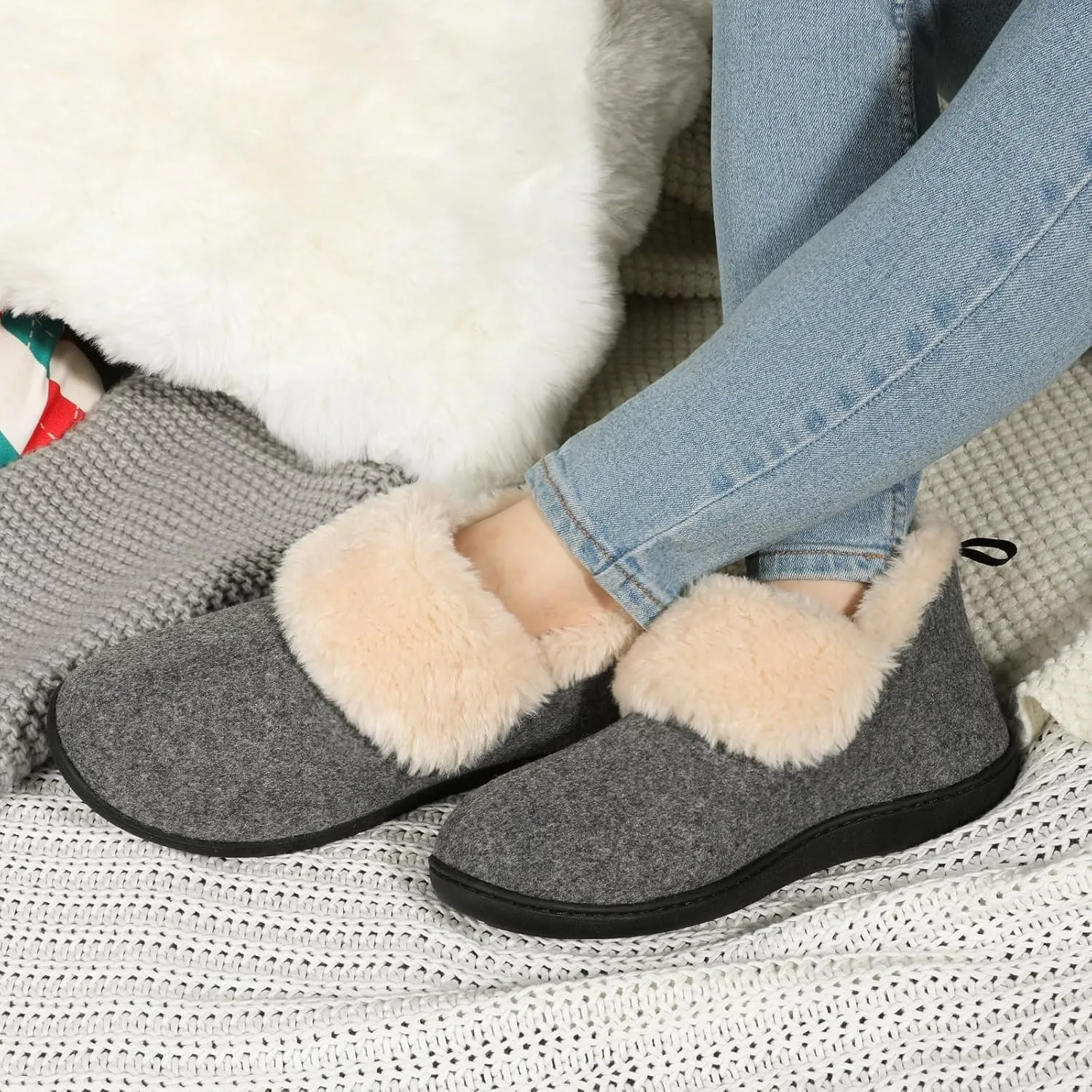 ULTRAIDEAS Women's Memory Foam House Shoes with Fuzzy Collar, Fur Lined Warm Bootie Slippers with Hard Bottom for Indoor & Outdoor